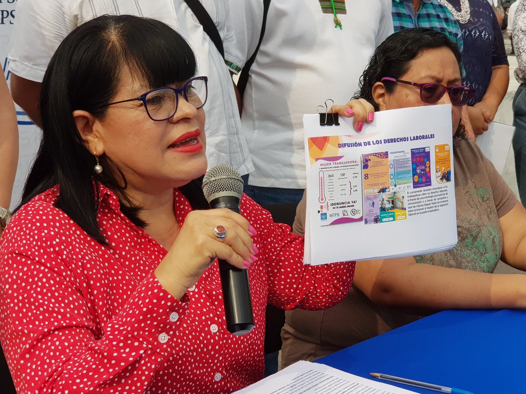 Emplazan a nuevo Gobierno a discutir aumento al salario mínimo 