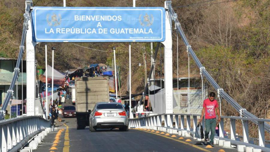 El Salvador oficializa adhesión a la Unión Aduanera 