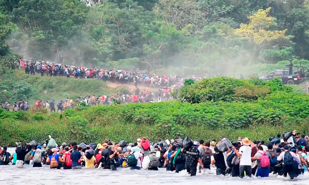 Salvadoreños logran entrar a tierras mexicanas 