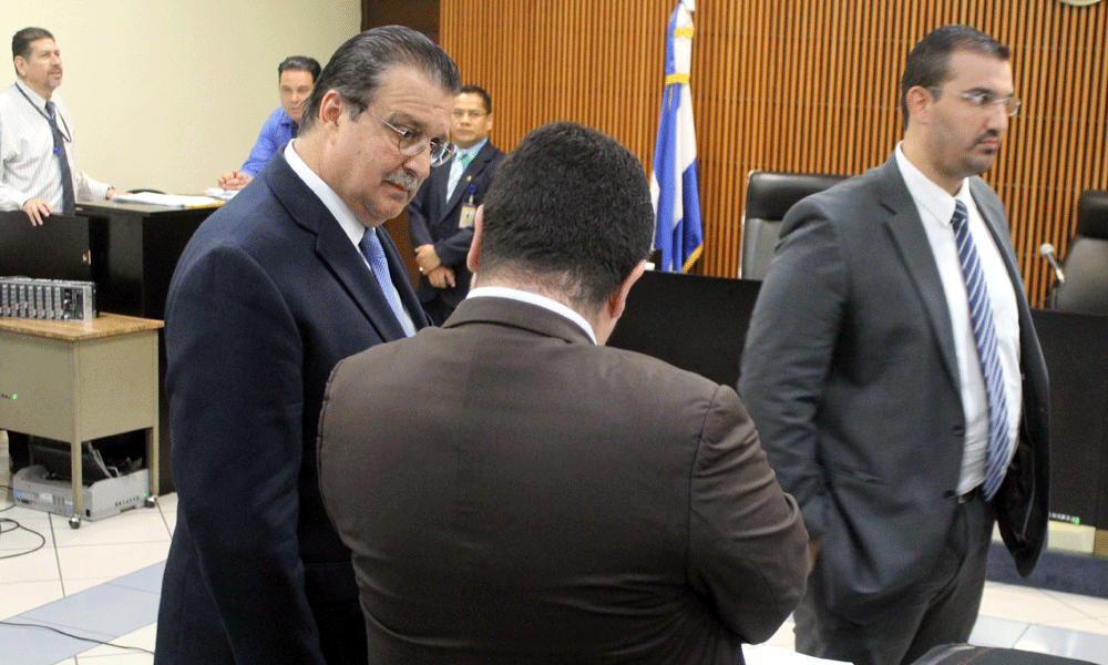 Tribunal Quinto de Sentenciaaplazó la audiencia de vista pública en contra del ex ministro de Obras Públicas, Jorge Nieto.