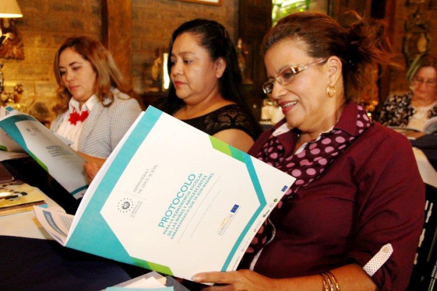 Protocolo para estudiantes embarazadas o que ya son madres